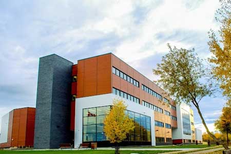 колледжи Канады