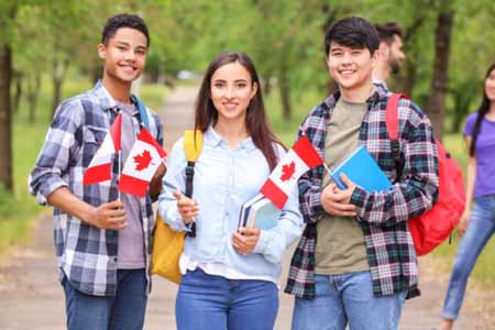 языковые курсы для детей в Канаде