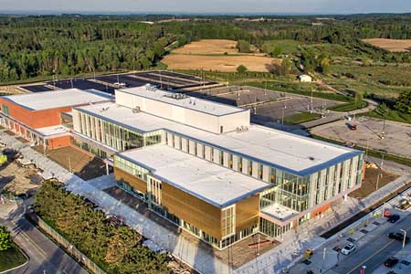 поступление в Колледж Сенека