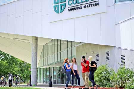 обучение в Канаде