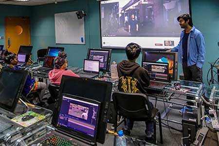 поступление в SAE Dubai