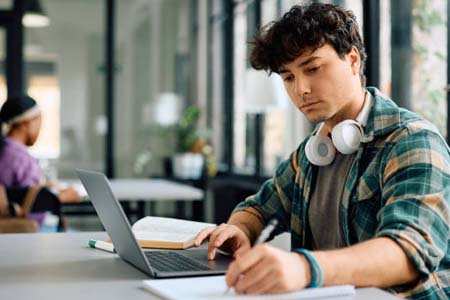 вузы Сингапура